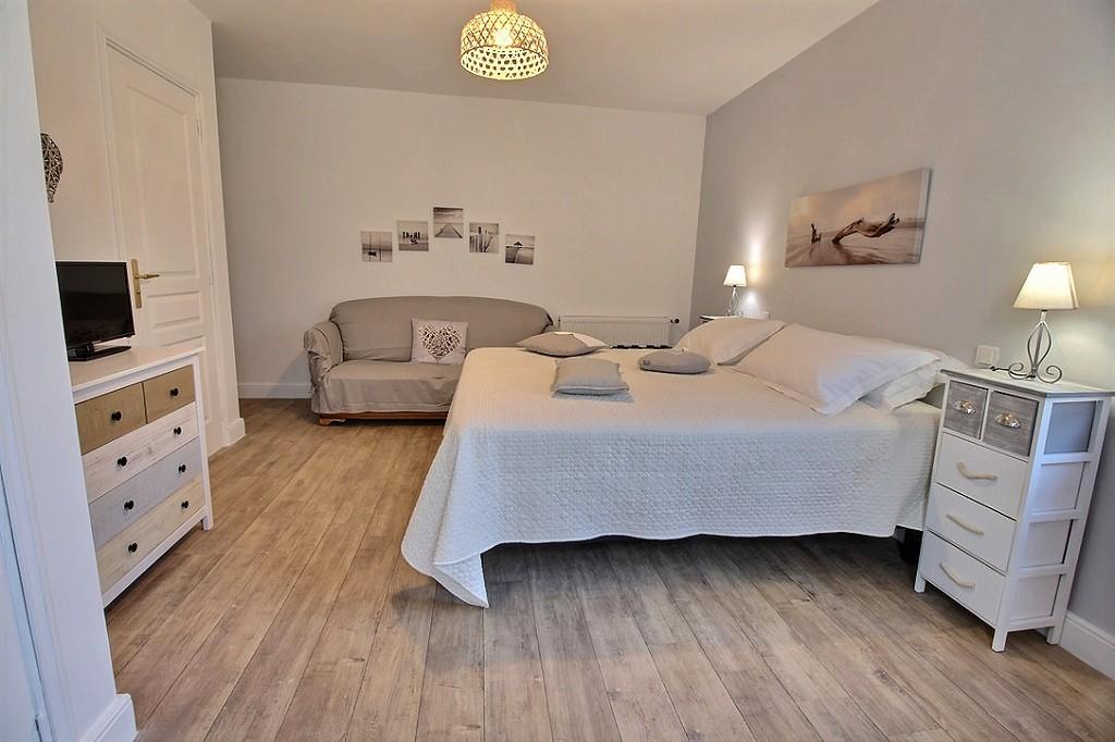 몽바종 Logis Du Lievre D'Or B&B 외부 사진