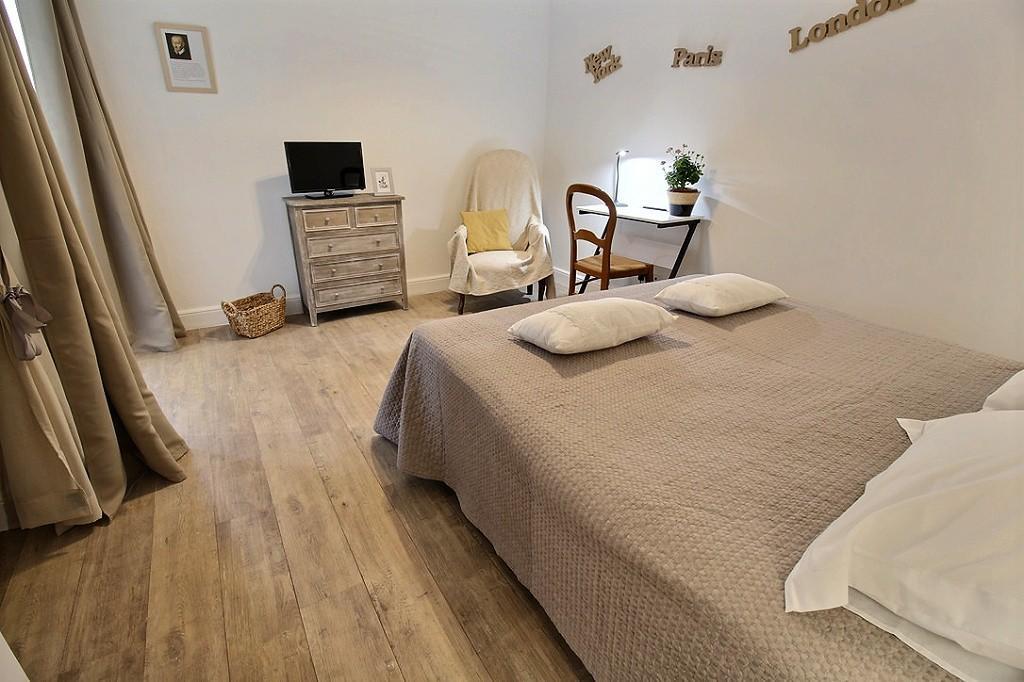 몽바종 Logis Du Lievre D'Or B&B 외부 사진